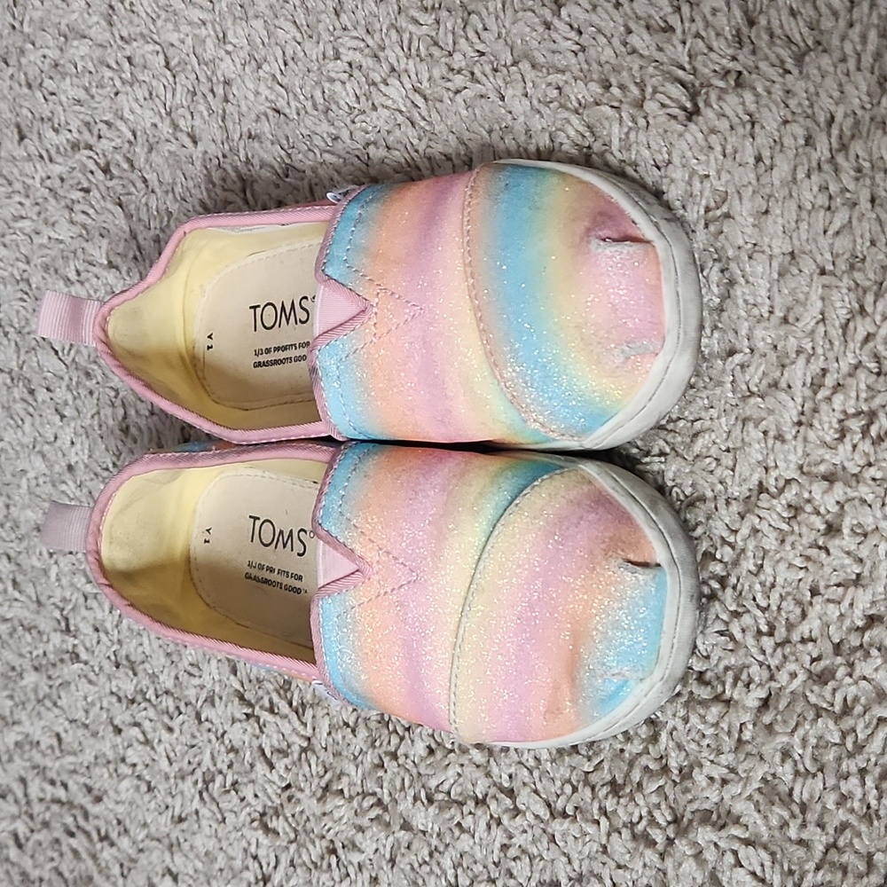 Toms girls shoes